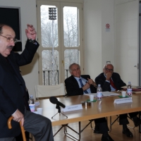Foto Nicoloro G. 29/02/2016 Milano Panoramica di foto d' archivio di Umberto Eco. nella foto Umberto Eco interviene al dibattito, presso la Fondazione SUM, per la presentazione del progetto di alta formazione post laurea alla presenza del rettore dell Bicocca Marcello Fontanesi, a sinistra, e il direttore del SUM Aldo Schiavone.