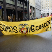 Foto Nicoloro G. 01/05/2016 Manifestazione con corteo per la ricorrenza del I° Maggio. nella foto uno striscione lungo il corteo.