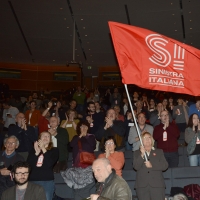 Foto Nicoloro G.  19/02/2017    Rimini   Terza giornata conclusiva del Congresso fondativo di Sinistra Italiana. nella foto sventolano alcune bandiere.