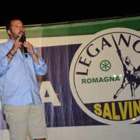 Foto Nicoloro G. 29/07/2017 Cervia ( Ravenna ) Comizio del segretario federale della Lega Nord alla Festa Nazionale Lega Nord Romagna. nella foto Matteo Salvini sul palco della Festa.