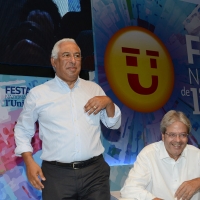 Foto Nicoloro G.   30/08/2018    Ravenna    Continua la Festa Nazionale de l' Unita'. nella foto da sinistra Antonio Costa, primo ministro del Portogallo, e l' onorevole Paolo Gentiloni.