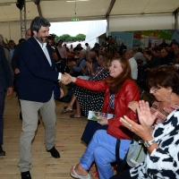 Foto Nicoloro G.   03/09/2018  Ravenna     Festa Nazionale de 
L' Unitaì. nella foto il presidente4 della Camera Roberto Fico fa il suo ingresso nella sale dell' incontro-dibattito.