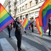 Foto Nicoloro G. 30/06/2018 Milano. Manifestazione con corteo per il Gay Pride. nella foto incontri lungo il corteo.
