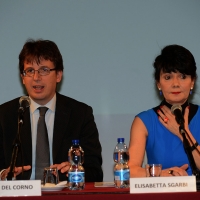 Foto Nicoloro G.   04/05/2016  Milano   Conferenza stampa di presentazione della diciassettesima edizione de ' La Milanesiana '. nella foto l' assessore Filippo Del Corno e Elisabetta Sgarbi.