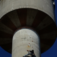 Foto Nicoloro G. 14/07/2017 Ravenna Inaugurata la torre di arrampicata che con i suoi 32 metri e' la piu' alta d' Italia. nella foto un momento di una arrampicata.