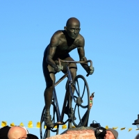 Foto Nicoloro G.  14/02/2014   Cesenatico (FC)   Cerimonia di "svelatura" della statua in bronzo di Marco Pantani a dieci anni dalla morte del campione di ciclismo. nella foto la statua di Marco Pantani.