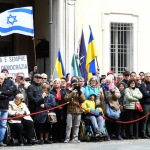 Foto Nicoloro G.   25 Aprile 2024   Ravenna   Celebrazioni per il 79° anniversario della Liberazione. nella foto bandiere dell\' Ucraina e della Brigata Ebraica presenti alla manifestazione.