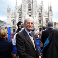 Foto Nicoloro G. 25/04/2012 Milano Commemorazione del XXV Aprile, Festa della Liberazione, con corteo e comizio in piazza Duomo. nella foto Carlo Smuraglia