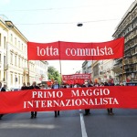 Foto Nicoloro G.   01/05/2022   Milano  Corteo del 1° Maggio all' insegna della Pace e dei Diritti sul Lavoro. nella foto striscioni e bandiere lungo il corteo.