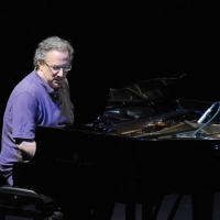 Foto Nicoloro G. 2010/07/16 Milano Al Teatro Dal Verme Undicesima edizione di " La Milanesiana ", che ha per tema " Il paradosso ". Nona serata della rassegna di musica e letteratura. nella foto Uri Caine