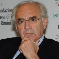 Foto Nicoloro G.  27/08/2010 Rimini, Sesta giornata della trentunesima edizione del Meeting di Rimini dal titolo " Quella natura che ci spinge a desiderare cose grandi e' il cuore ". nella foto Ettore Gotti Tedeschi