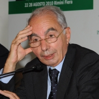 Foto Nicoloro G.  27/08/2010 Rimini, Sesta giornata della trentunesima edizione del Meeting di Rimini dal titolo " Quella natura che ci spinge a desiderare cose grandi e' il cuore ". nella foto Giuliano Amato