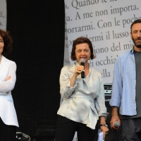 Foto Nicoloro G. 01-02-03/06/2012 Cremona Edizione 2012, la terza, del Festival ” Le Corde dell’ Anima “, una tre giorni caratterizzata da un intreccio di letteratura e musica tra incontri, concerti, laboratori, letture e spettacoli. Protagonisti sono scrittori, musicisti, giornalisti e poeti. nella foto Nicoletta Polla-Mattiot – Anna Folli – Vittorio Cosma