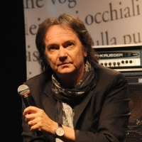 Foto Nicoloro G. 01-02-03/06/2012 Cremona Edizione 2012, la terza, del Festival ” Le Corde dell’ Anima “, una tre giorni caratterizzata da un intreccio di letteratura e musica tra incontri, concerti, laboratori, letture e spettacoli. Protagonisti sono scrittori, musicisti, giornalisti e poeti. nella foto Red Canzian