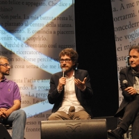 Foto Nicoloro G. 01-02-03/06/2012 Cremona Edizione 2012, la terza, del Festival ” Le Corde dell’ Anima “, una tre giorni caratterizzata da un intreccio di letteratura e musica tra incontri, concerti, laboratori, letture e spettacoli. Protagonisti sono scrittori, musicisti, giornalisti e poeti. nella foto Marco Malvaldi – Matteo Bordone – Red Canzian