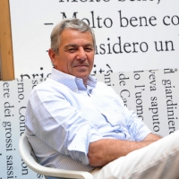 Foto Nicoloro G. 01-02-03/06/2012 Cremona Edizione 2012, la terza, del Festival ” Le Corde dell’ Anima “, una tre giorni caratterizzata da un intreccio di letteratura e musica tra incontri, concerti, laboratori, letture e spettacoli. Protagonisti sono scrittori, musicisti, giornalisti e poeti. nella foto Marco Buticchi