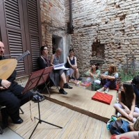 Foto Nicoloro G. 01-02-03/06/2012 Cremona Edizione 2012, la terza, del Festival ” Le Corde dell’ Anima “, una tre giorni caratterizzata da un intreccio di letteratura e musica tra incontri, concerti, laboratori, letture e spettacoli. Protagonisti sono scrittori, musicisti, giornalisti e poeti. nella foto Diego Cantalupi – Valeria Palumbo – Anne Lise Marstrand-Jorgensen