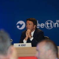 Foto Nicoloro G.   25/08/2015    Rimini    Sesta giornata dell' edizione 2015 del Meeting di C.L. dal titolo ' Di che è mancanza questa mancanza, cuore, che a un tratto ne sei pieno ? '. nella foto il premier Matteo Renzi.