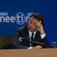 Foto Nicoloro G.   25/08/2015    Rimini    Sesta giornata dell' edizione 2015 del Meeting di C.L. dal titolo ' Di che è mancanza questa mancanza, cuore, che a un tratto ne sei pieno ? '. nella foto il premier Matteo Renzi.