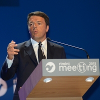 Foto Nicoloro G.   25/08/2015    Rimini    Sesta giornata dell' edizione 2015 del Meeting di C.L. dal titolo ' Di che è mancanza questa mancanza, cuore, che a un tratto ne sei pieno ? '. nella foto il premier Matteo Renzi.