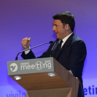 Foto Nicoloro G.   25/08/2015    Rimini    Sesta giornata dell' edizione 2015 del Meeting di C.L. dal titolo ' Di che è mancanza questa mancanza, cuore, che a un tratto ne sei pieno ? '. nella foto il premier Matteo Renzi.