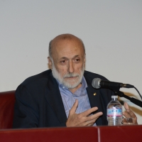 Foto Nicoloro G.   25/08/2015    Rimini    Sesta giornata dell' edizione 2015 del Meeting di C.L. dal titolo ' Di che è mancanza questa mancanza, cuore, che a un tratto ne sei pieno ? '. nella foto Carlin Petrini, presidente di Slow Food, che ha partecipato all' incontro sul tema ' L' Enciclica Laudato si' per una nuova cura della Terra '.