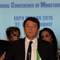 Foto Nicoloro G.  31/07/2015   Milano    Nell' ambito di Expo 2015 si svolge la Conferenza Internazionale dei ministri della Cultura di piÃ¹ di 80 paesi presenti. nella foto il presidente del Consiglio Matteo Renzi.