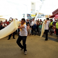 Foto Nicoloro G.  20/06/2015  Milano   Realizzata la pizza più lunga del mondo all' Expo 2015. nella foto esperti pizzaioli si esibiscono in esercizi di abilitÃ  con la pasta per le pizze.
