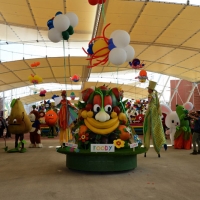 Foto Nicoloro G.   05/05/2015    Milano   Expo Milano 2015 si apre al mondo e si mette in mostra. nella foto una parata di Foody, la mascotte di Expo 2015.