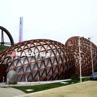 Foto Nicoloro G.   05/05/2015    Milano   Expo Milano 2015 si apre al mondo e si mette in mostra. nella foto il padiglione della Malesia.