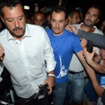 Foto Nicoloro G.   03/08/2019   Cervia ( Ra )   Festa della Lega Romagna. nella foto il ministro Matteo Salvini, al suo arrivo in bicicletta, si fa largo a fatica tra la folla che lo aspettava aiutato anche dal sottosegratario alla Giustizia Jacopo Morrone.