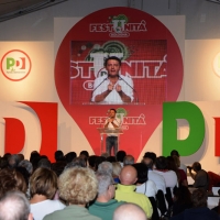 Foto Nicoloro G. 02/09/2013 Bologna Festa del PD di Bologna con l’ intervento del sindaco di Firenze Matteo Renzi. nella foto Matteo Renzi e una veduta della platea