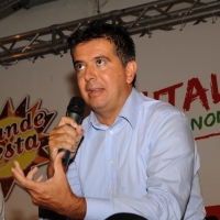 Foto Nicoloro G. 03/09/2012 Ravenna Nell’ ambito della Festa Provinciale del PD di Ravenna si è svolto un seguitissimo incontro che ha visto i sindaci di Firenze, Ravenna e Imola dibattere sul tema ” L’ Italia dei Comuni ”. nella foto Daniele Manca, Sindaco di Imola