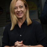 Foto Nicoloro G.   26/09/2021   Ravenna    Breve presenza in citta' della leader di Fratelli d' Italia a sostegno del candidato sindaco della lista civica Viva Ravenna sostenuto da Lega e Fratelli d' Italia. nella foto la leader di FdI Giorgia Meloni che sostiene insieme alla Lega il candidato sindaco della lista civica Viva Ravenna.
