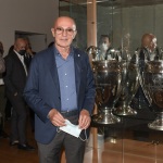 02/09/2021   Fusignano ( Ra )   Inaugurazione della mostra dedicata ad Arrigo Sacchi dal titolo  ' Oltre il sogno. L' emozione del calcio totale di Arrigo Sacchi '. nella foto Arrigo Sacchi davanti alla vetrina con due coppe del Milan.