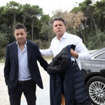 Foto Nicoloro G.   27/09/2021   Ravenna   Il leader di Italia Viva e' in citta' per presentare il suo libro e sostenere la lista Ravenna in Campo, che a lui fa riferimento e che appoggia l' elezione a sindaco del candidato del Centrosinistra. nella foto Matteo Renzi e Roberto Fagnani, capolista alle amministrative per la lista Ravenna in Campo.