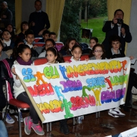 Foto Nicoloro G. 27/01/2014   Milano  17° edizione del premio " L' Altropallone ". nella foto un gruppo di scolari con striscione.