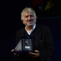 Foto Nicoloro G.  29/11/2015   Ravenna   44° edizione del Premio Guidarello per il Giornalismo d' Autore organizzato da Confindustria Ravenna. nella foto l' attore Gigi Proietti, premiato per la sezione radio/televisione.