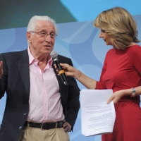 Foto Nicoloro G. 18/06/2011 Riccione (RN) Ultima giornata di incontri e dibattiti e serata di premiazioni della XVII edizione del ” Premio Ilaria Alpi per il giornalismo televisivo “. nella foto Bernardo Valli – Tiziana Ferrario