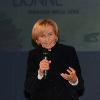 Foto Nicoloro G. 11/11/2013 Milano Incontro e conversazione con il ministro Emma Bonino nell’ ambito dell’ iniziativa ” Il tempo delle donne. Storie, idee, azioni per partecipare al cambiamento “. nella foto Emma Bonino