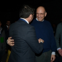 Foto Nicoloro G. 15/12/2013 Milano Prima Assemblea Nazionale del PD dopo le elezioni di Matteo Renzi a segretario. nella foto Matteo Renzi – Enrico Letta