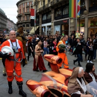 Foto Nicoloro G.   03/05/2015  Milano   Si è svolto lo " Star Wars Day " che ha richiamato una moltitudine di appassionati della saga cinematografica di fantascienza di Star Wars. nella foto lungo il corteo della parata che ha attraversato il centro della città.
