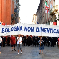 Foto Nicoloro G.  02/08/2015   Bologna   Trentacinquesimo anniversario della strage alla stazione di Bologna. nella foto striscioni lungo il corteo.