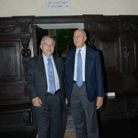 Foto Nicoloro G. 14/09/2017 Ravenna Settima edizione di \' Dante 2021 \' dal titolo \' il lungo studio e il grande amore \'. Questo festival, attraverso una lunga serie di iniziative, portera\' al settimo centenario della morte del Sommo Poeta. nella foto da sinistra il direttore de \' La Stampa \' Maurizio Molinari e il presidente ABI Antonio Patuelli insieme per una conversazione su Dante.