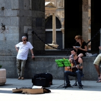 Foto Nicoloro G. Scatti fotografici fatti per strada immortalando musicisti, strumenti musicali e ... suoni. nella foto