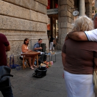 Foto Nicoloro G. Scatti fotografici fatti per strada immortalando musicisti, strumenti musicali e ... suoni. nella foto