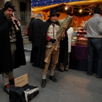 Foto Nicoloro G. Scatti fotografici fatti per strada immortalando musicisti, strumenti musicali e ... suoni. nella foto