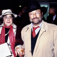 11/10/1993 Milano La poetessa Alda Merini con il cantautore Lucio Dalla ad una serata di premiazioni al Teatro San Babila.