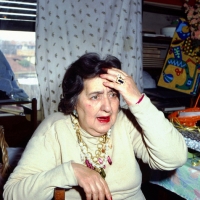 06/04/1995 Milano La poetessa Alda Merini nella sua casa sui Navigli.