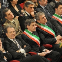 Foto Nicoloro G. 07/01/2011 Reggio Emilia Primo appuntamento ufficiale per i 150 anni dell’ Unita’ d’ Italia alla presenza del capo dello Stato. nella foto Giuliano Amato – Romano Prodi – Gianni Alemanno – Sergio Chiamparino – Matteo Renzi